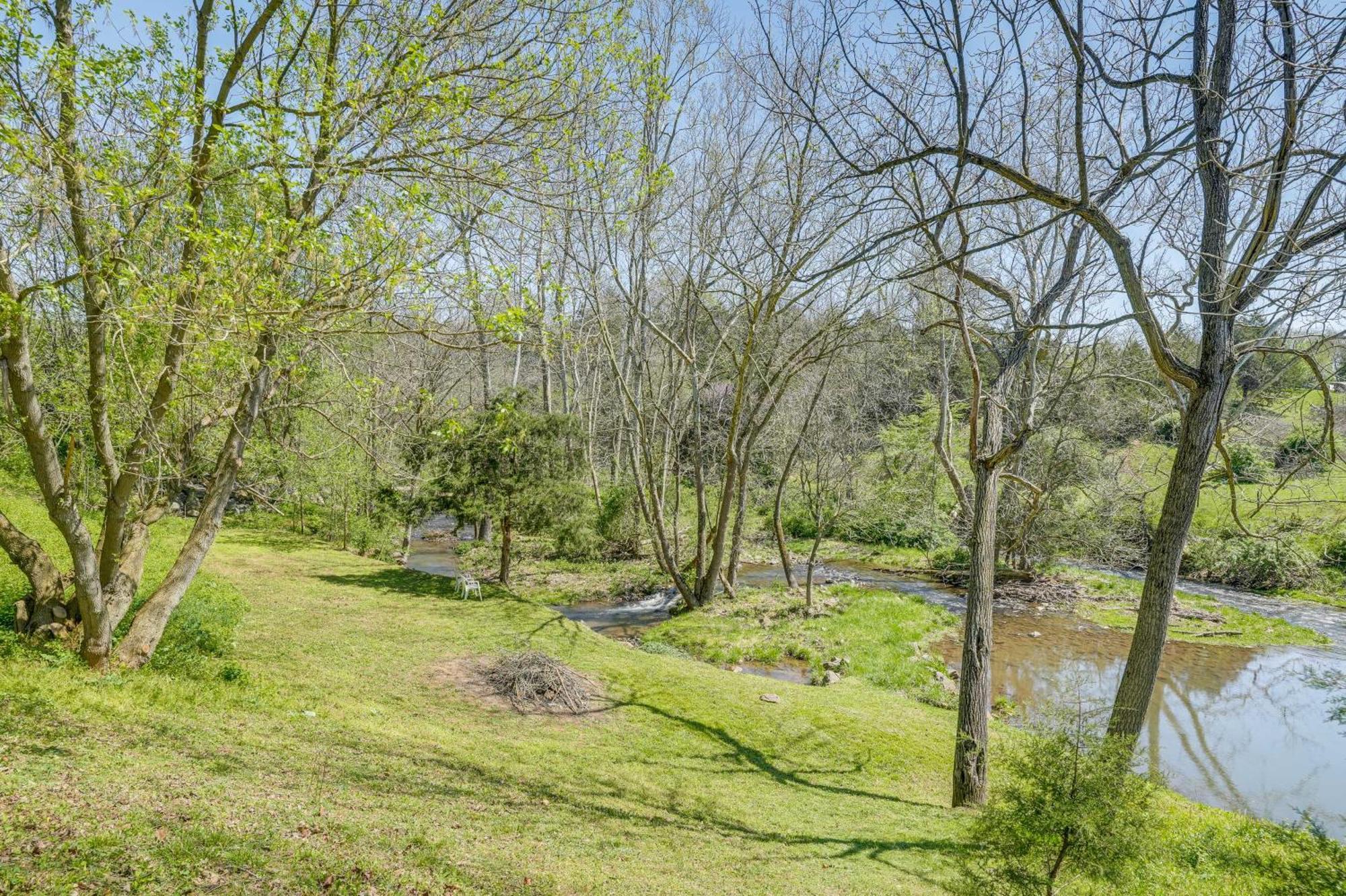 Waterfront Virginia Retreat With Canoe, Pets Welcome Rileyville Exterior foto